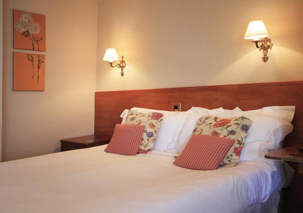 The Paragon - Guest Accommodation Скарбъро Екстериор снимка