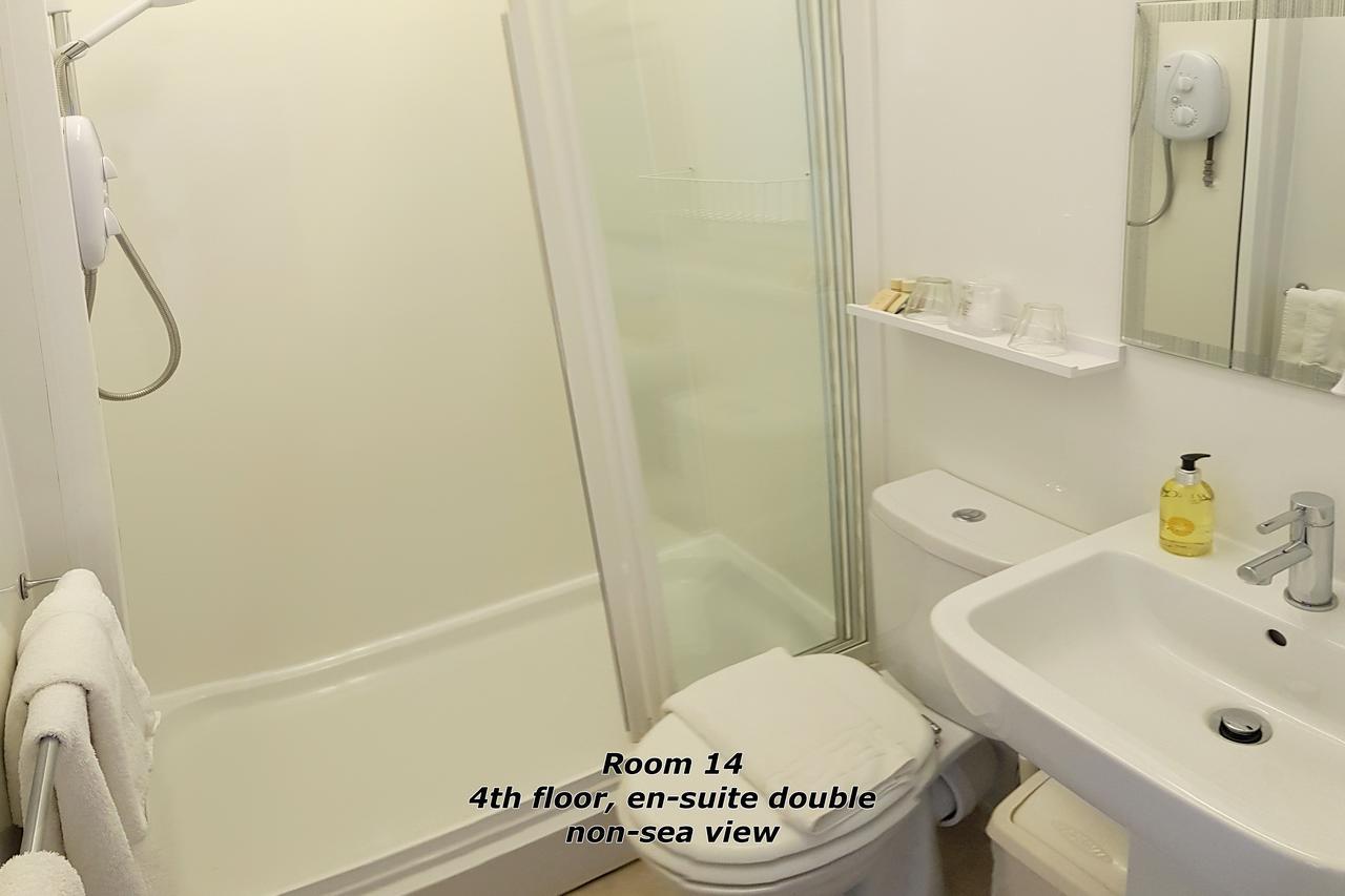 The Paragon - Guest Accommodation Скарбъро Екстериор снимка
