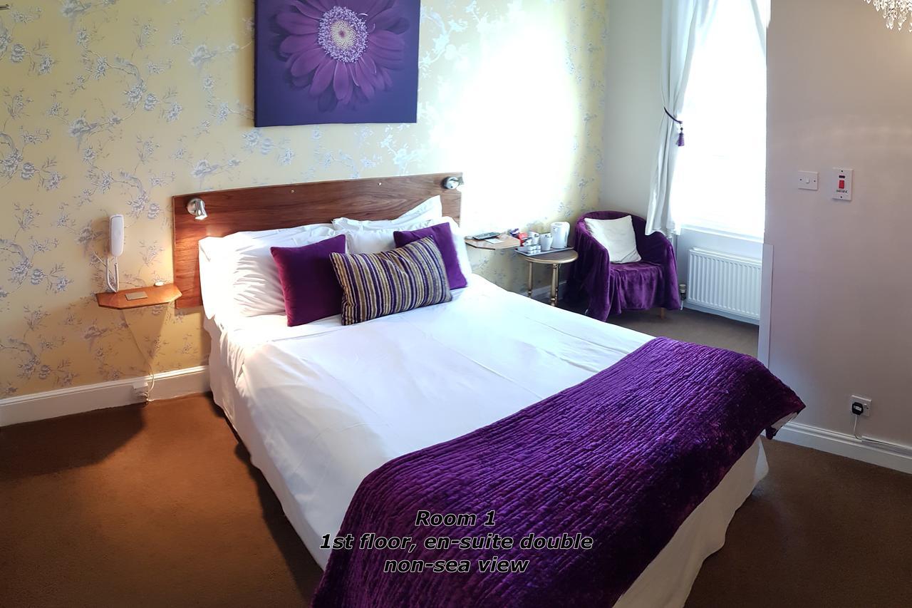 The Paragon - Guest Accommodation Скарбъро Екстериор снимка
